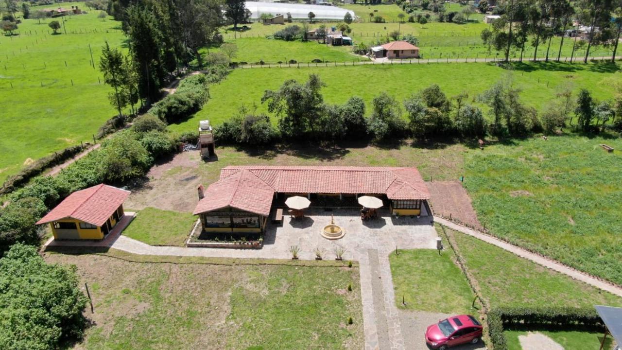 Hospedaje Villa Eucalyptus Nobsa Екстериор снимка